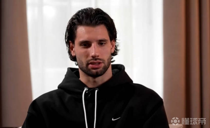 半岛体育app安装-顶尖球队遭逆袭夺冠梦想蒙尘的简单介绍