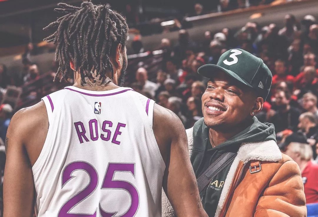 半岛体育登录入口-尼克斯遭遇惨败罗斯返回老东家表现令人意外的简单介绍